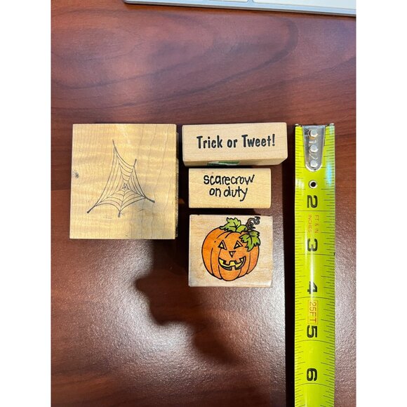 4 Vtg Misc Wood Mounted Rubber Stamps Halloween and Fall design - Picture 7 of 8